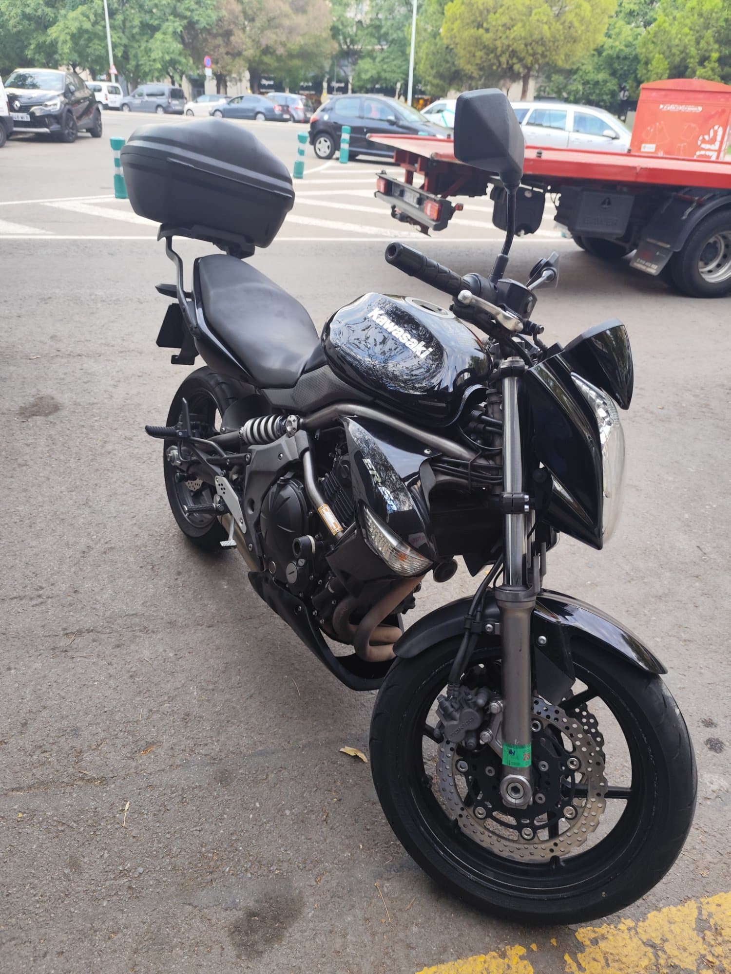 Kawasaki er6n ABS Reparar bomba de agua — foto 1 de 11
